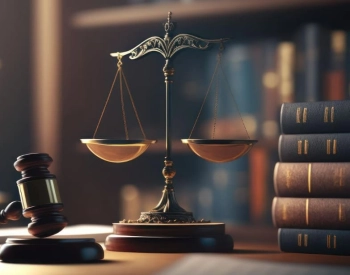 David Millstein addresses the House of Delegates of the California Society of Anesthesiologists.